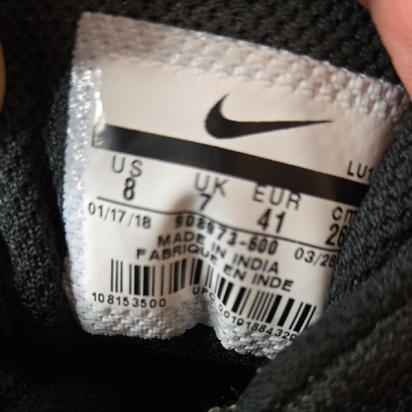 Nike Fly By Low - Picture 8 of 11